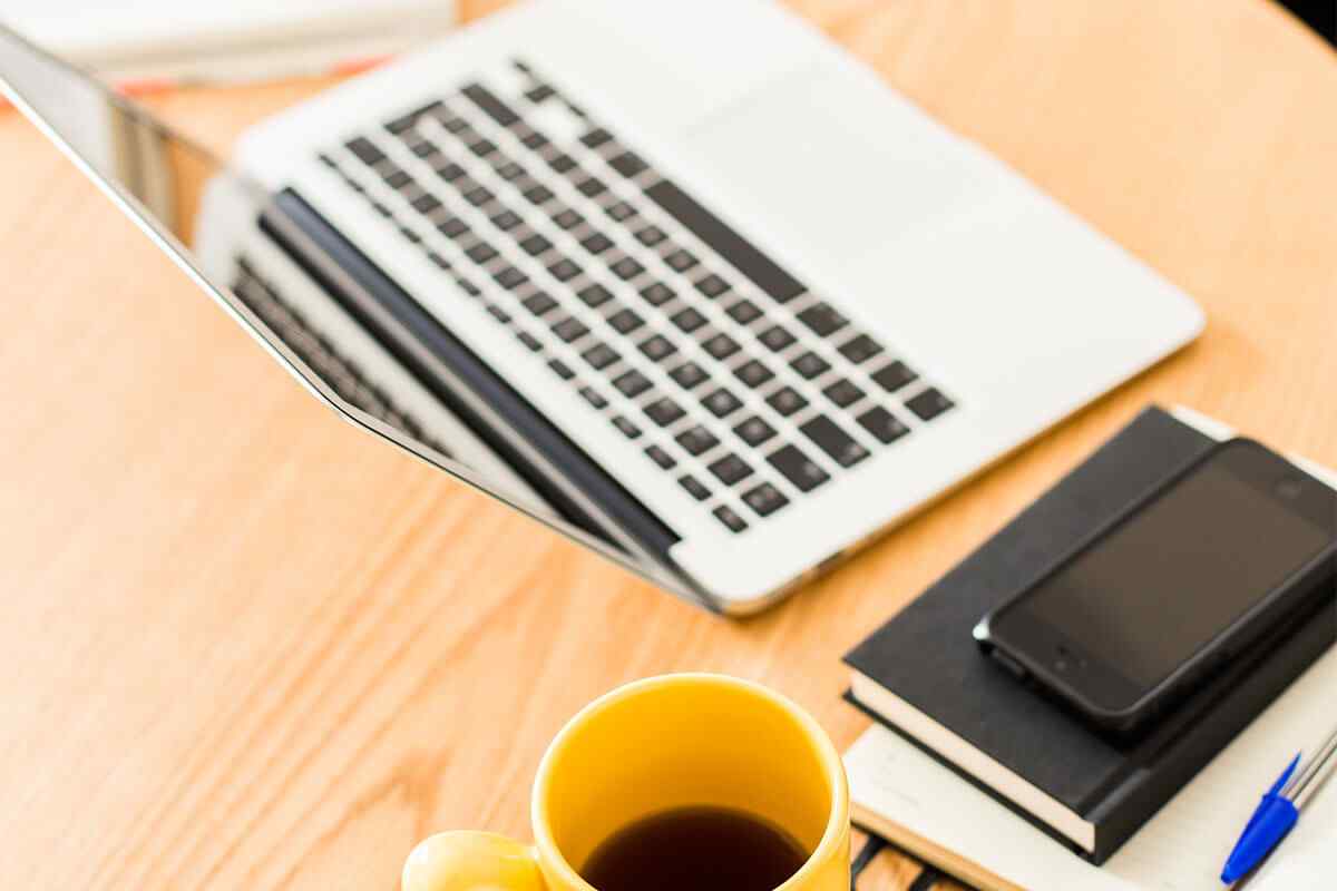 https://sinfointernational.it/wp-content/uploads/2019/04/img-industry-01.jpg